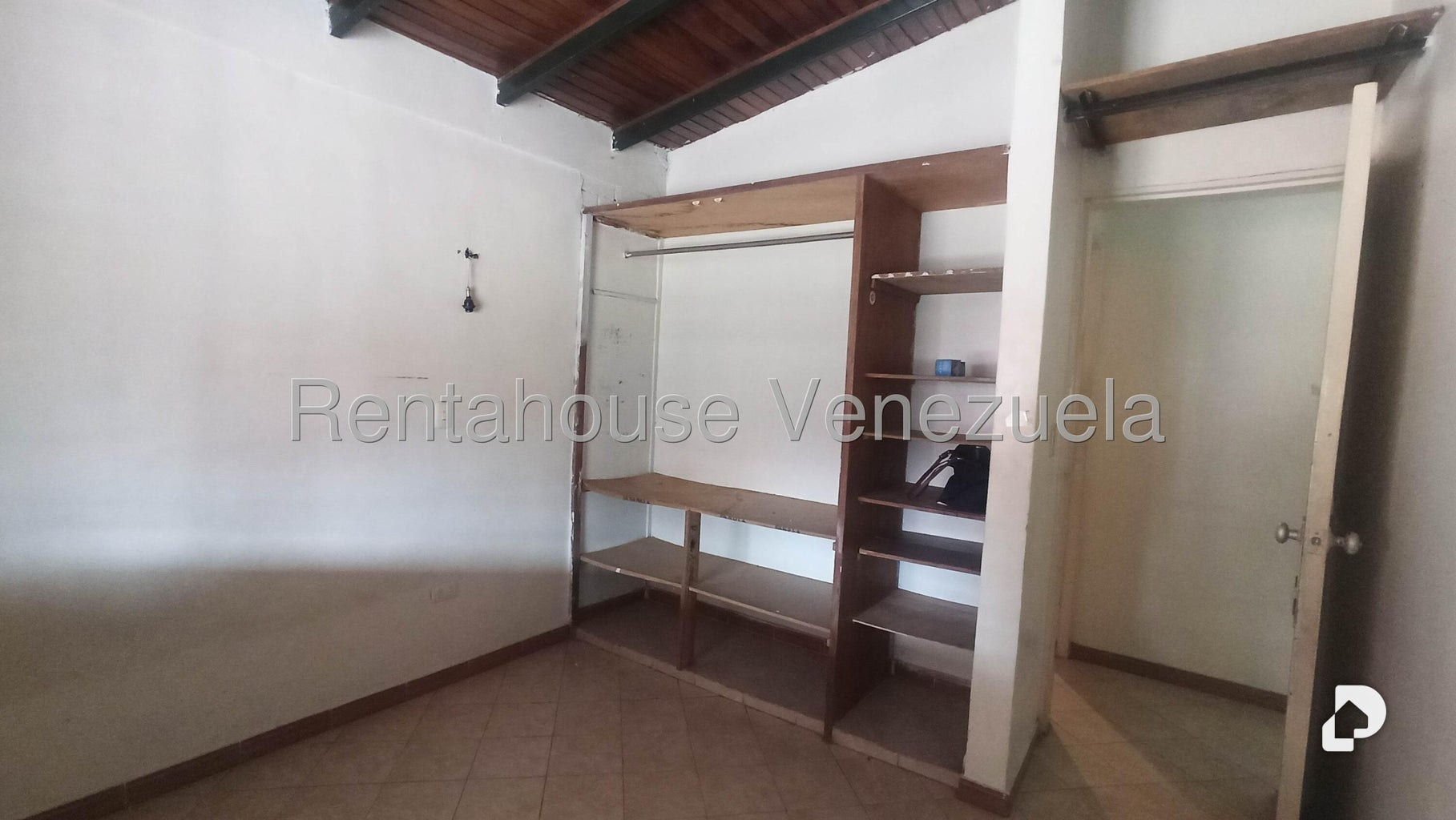 Casa en Valle Arriba, Guatire – 20