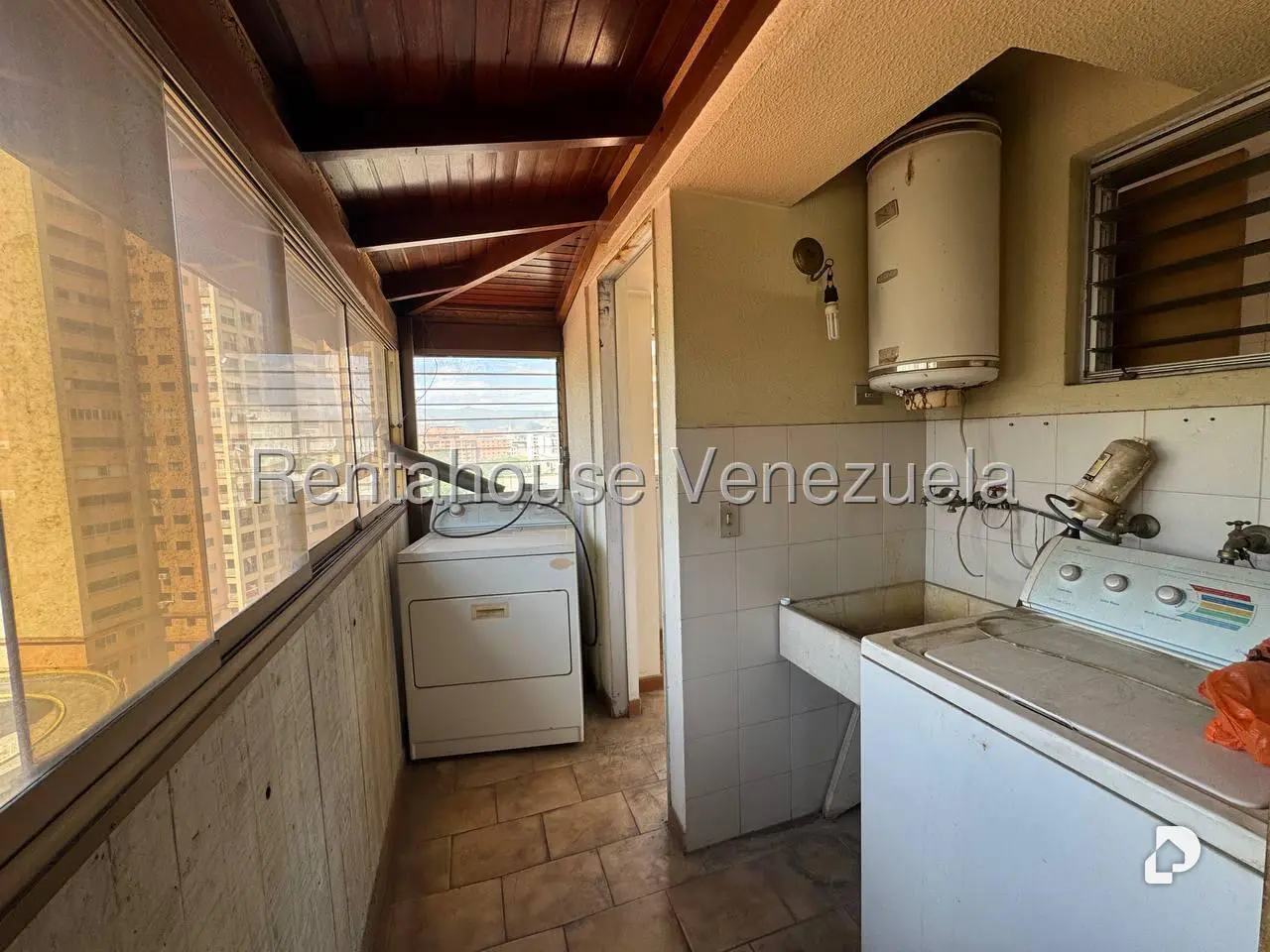 Penthouse en Colinas de Bello Monte, Caracas – 10