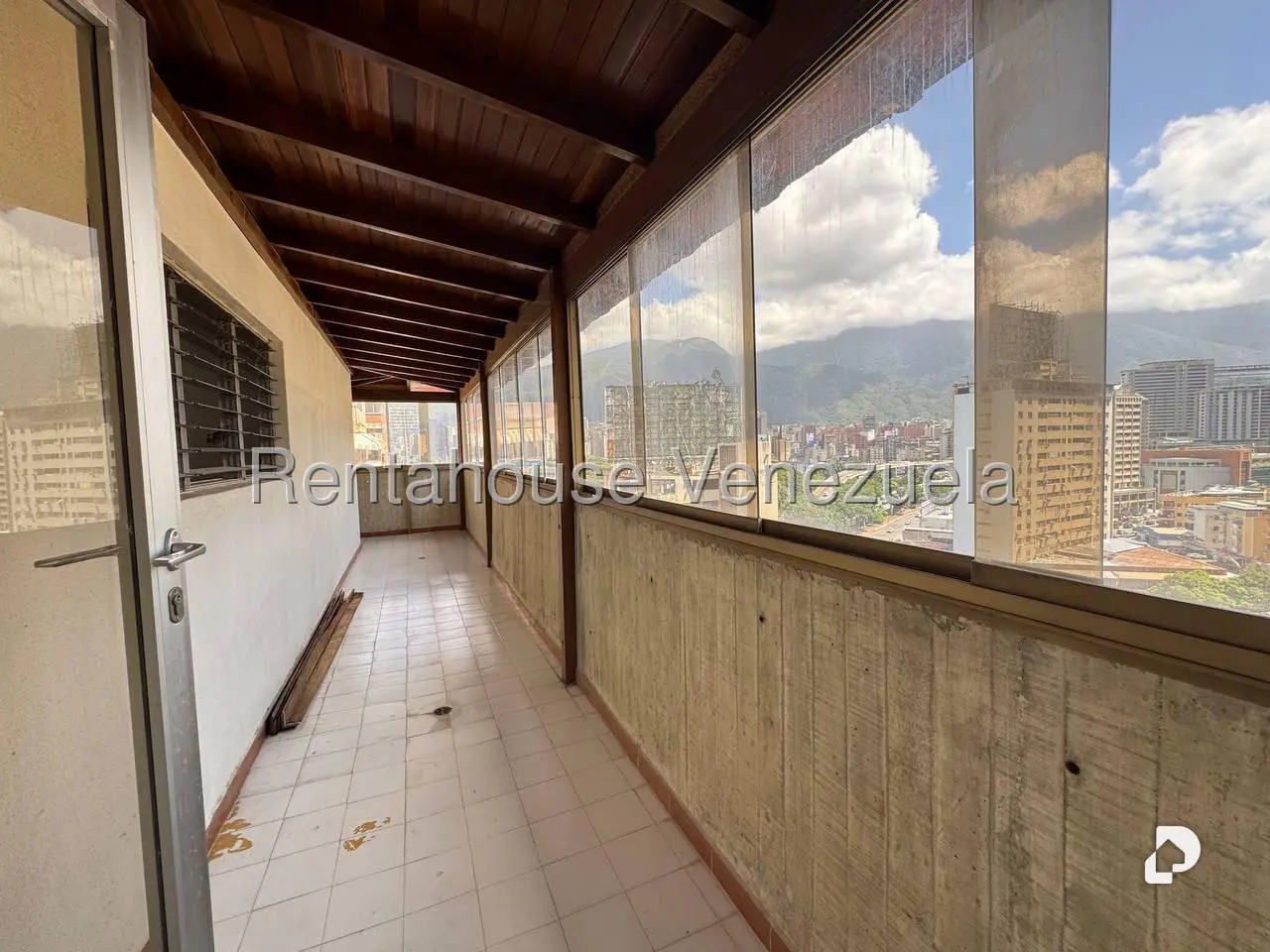 Penthouse en Colinas de Bello Monte, Caracas – 29