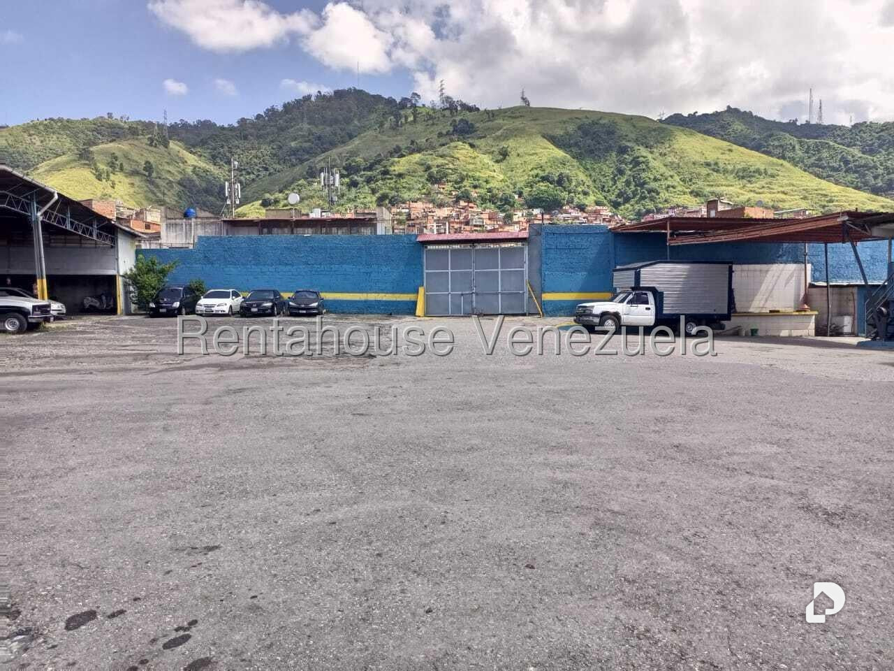 Garaje/Estacionamiento en Catia, Caracas – 22