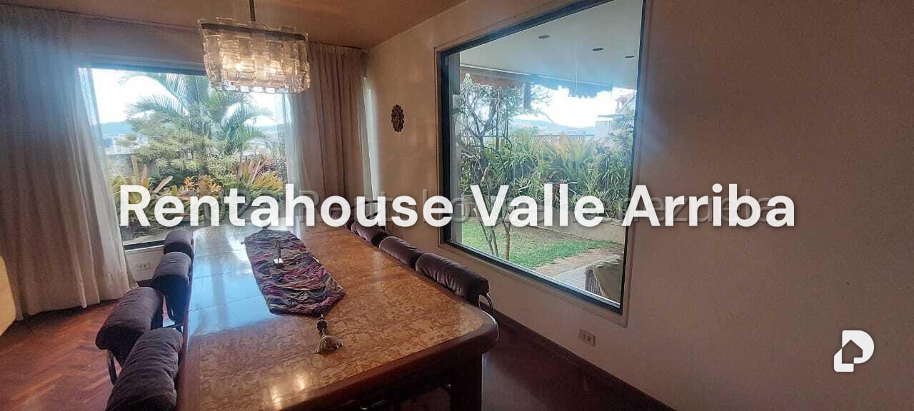 Casa en Alta Florida, Caracas – 20