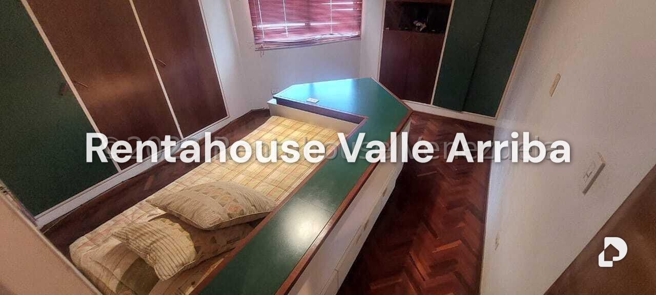 Casa en Alta Florida, Caracas – 22