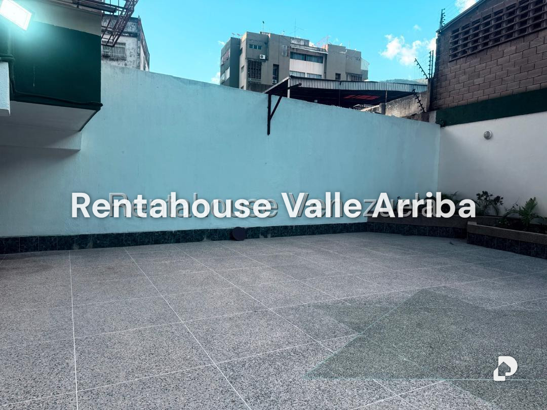 Apartamento en San Bernardino, Caracas – 21