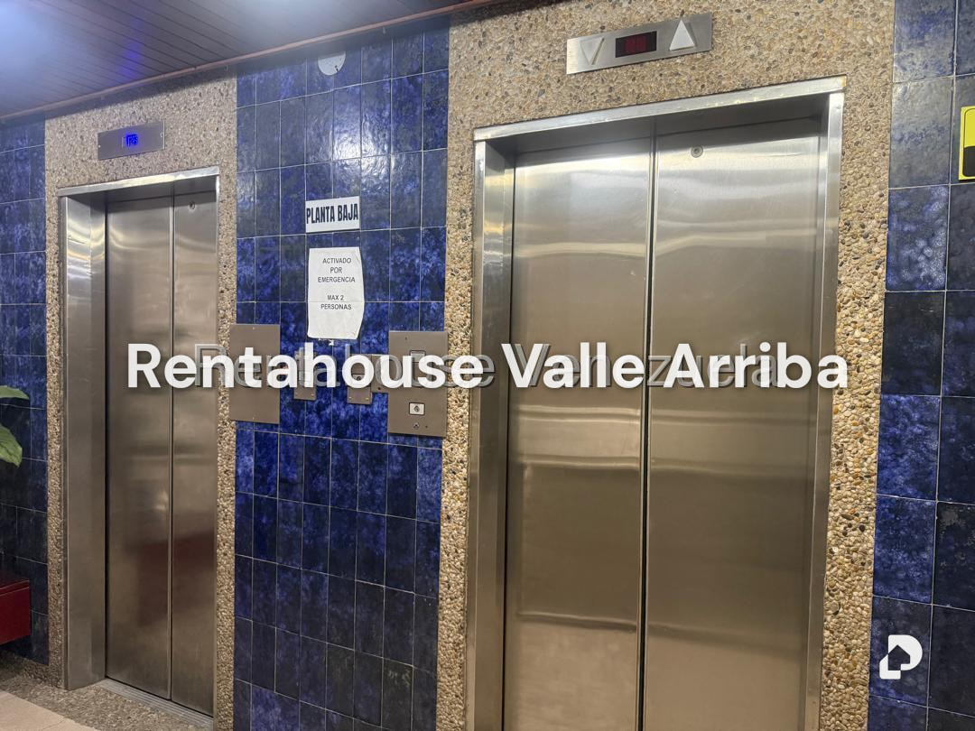 Apartamento en San Bernardino, Caracas – 24