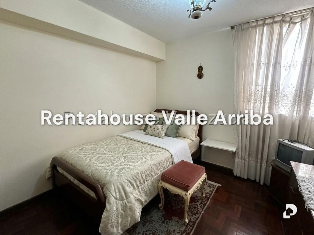 Apartamento en San Bernardino, Caracas – 13