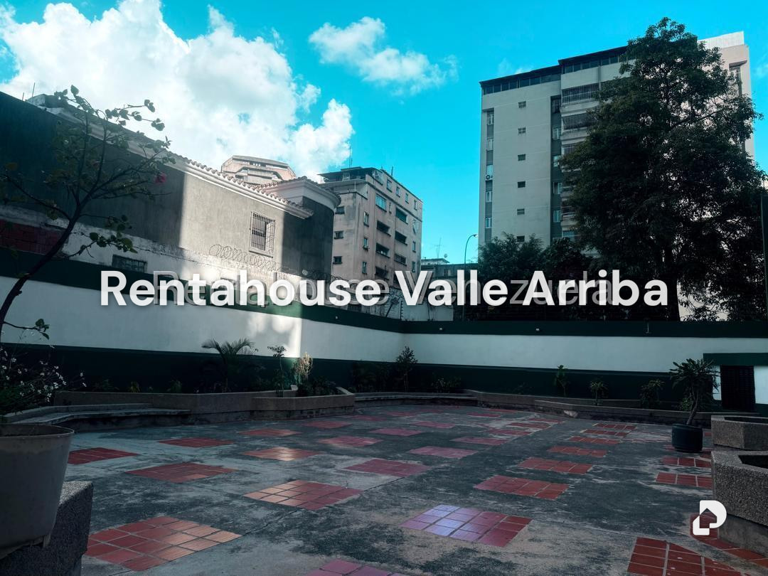 Apartamento en San Bernardino, Caracas – 20