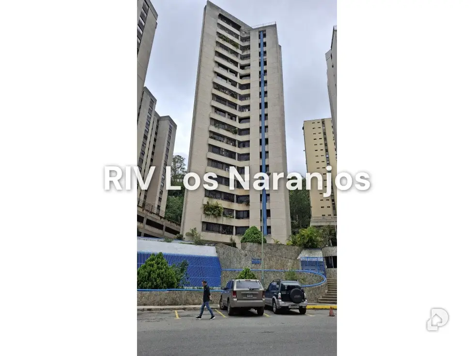 Apartamento en El Cigarral, Caracas – 2