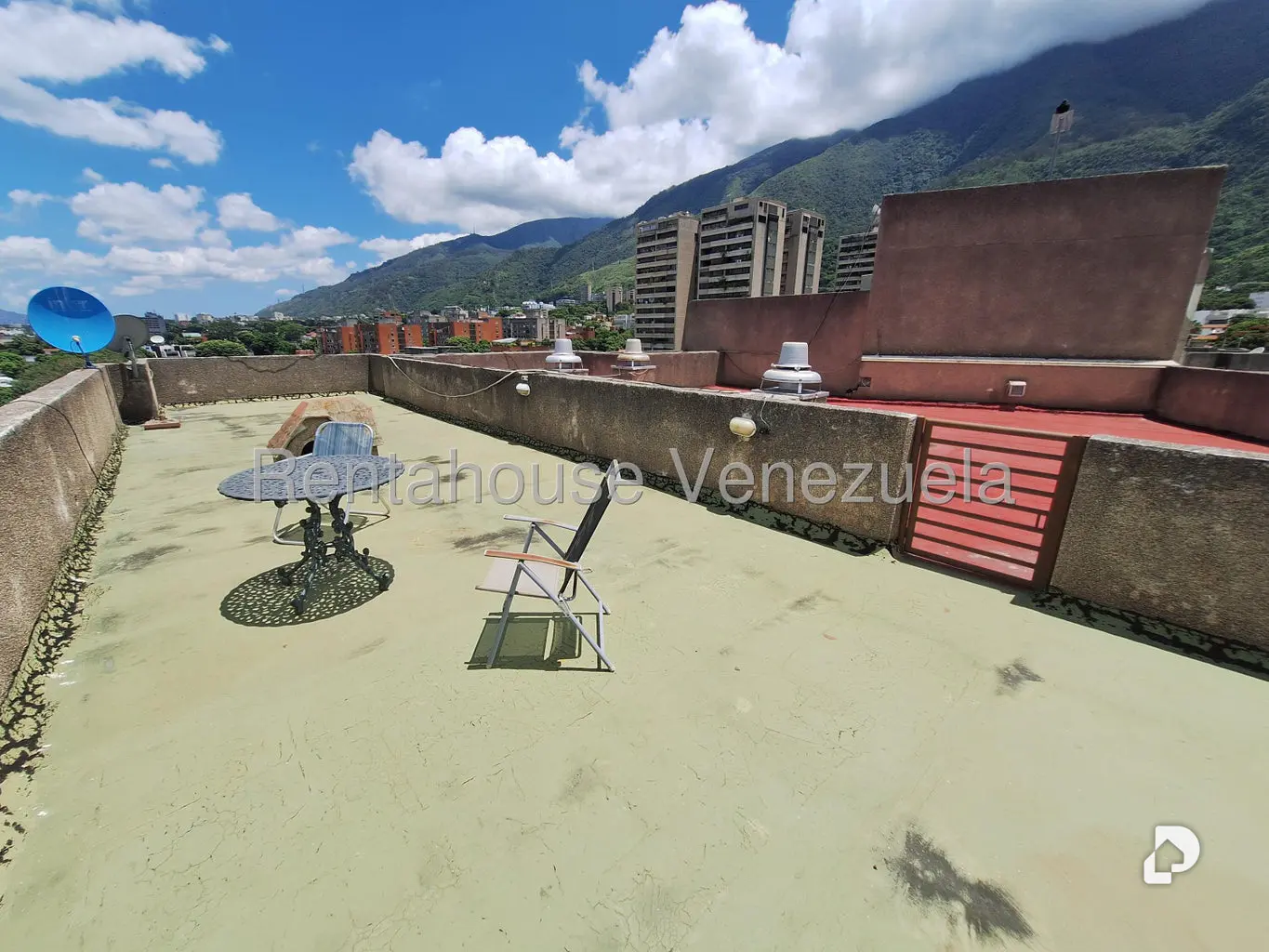 Apartamento en Santa Eduvigis, Caracas – 17
