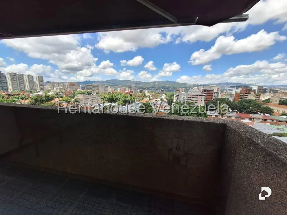 Apartamento en Santa Eduvigis, Caracas – 18