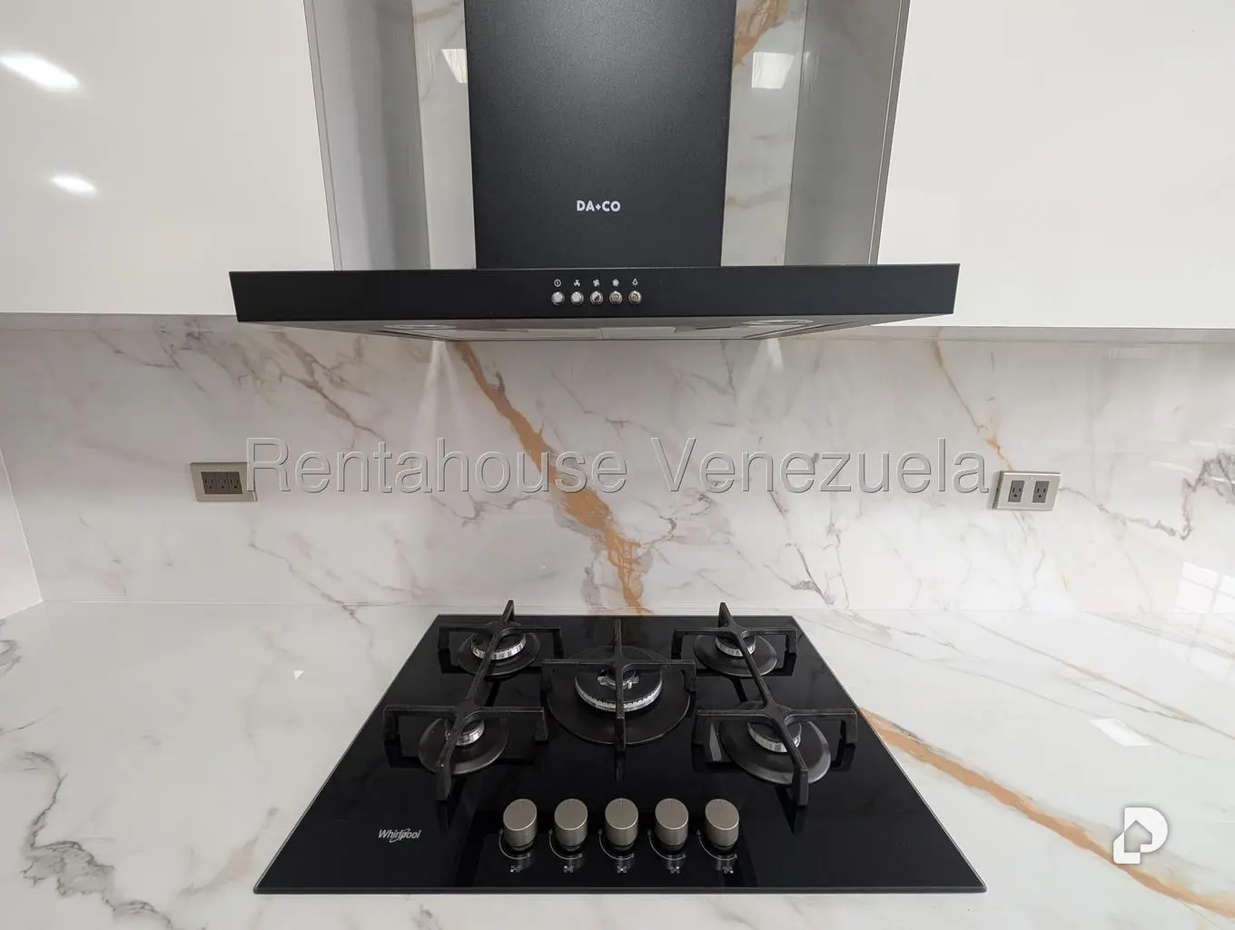 Apartamento en Los Chorros, Caracas – 22
