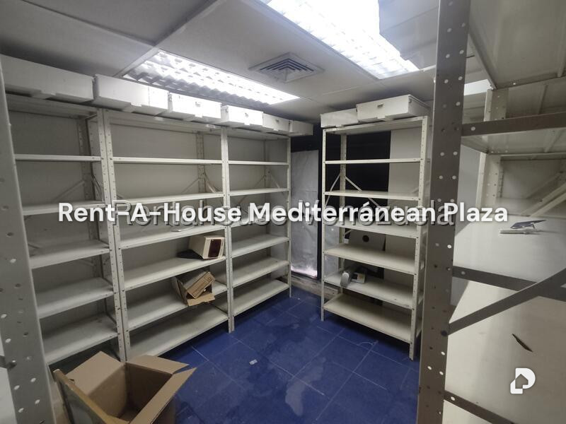 Local comercial en Los Jarales, San Diego – 22