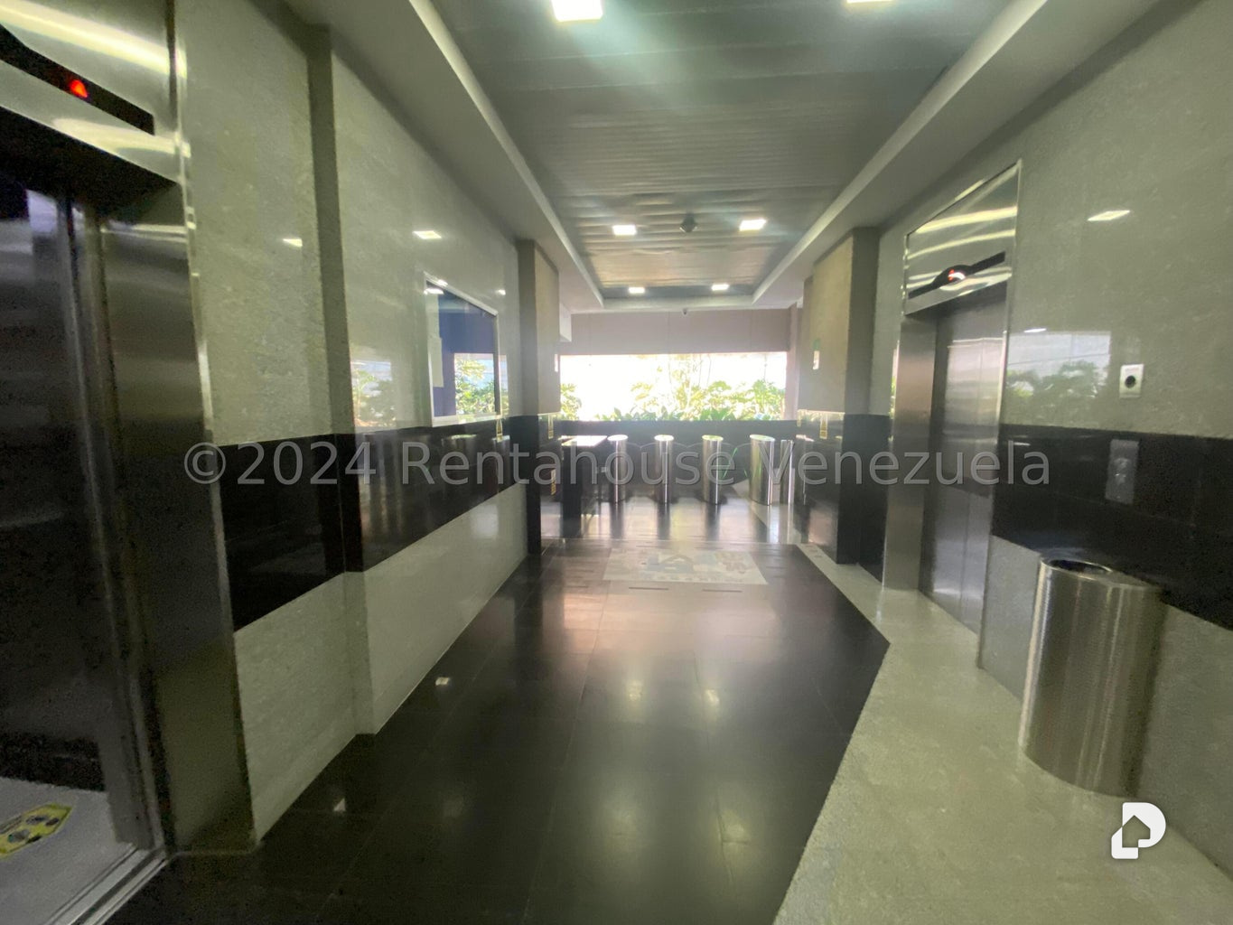 Oficina en Macaracuay, Caracas – 9