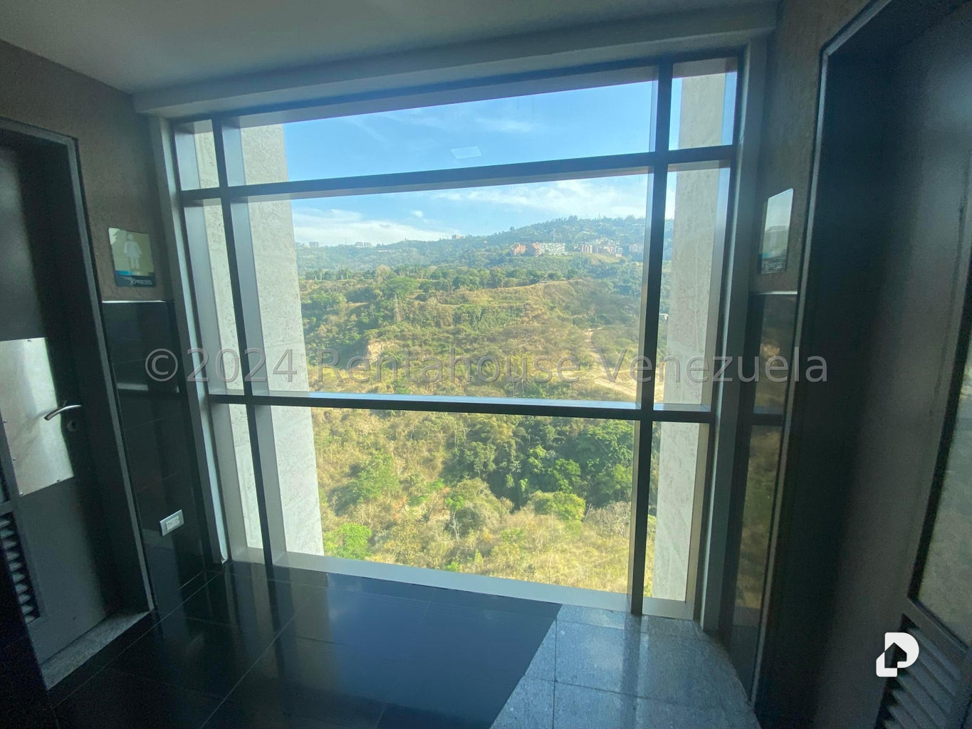 Oficina en Macaracuay, Caracas – 10