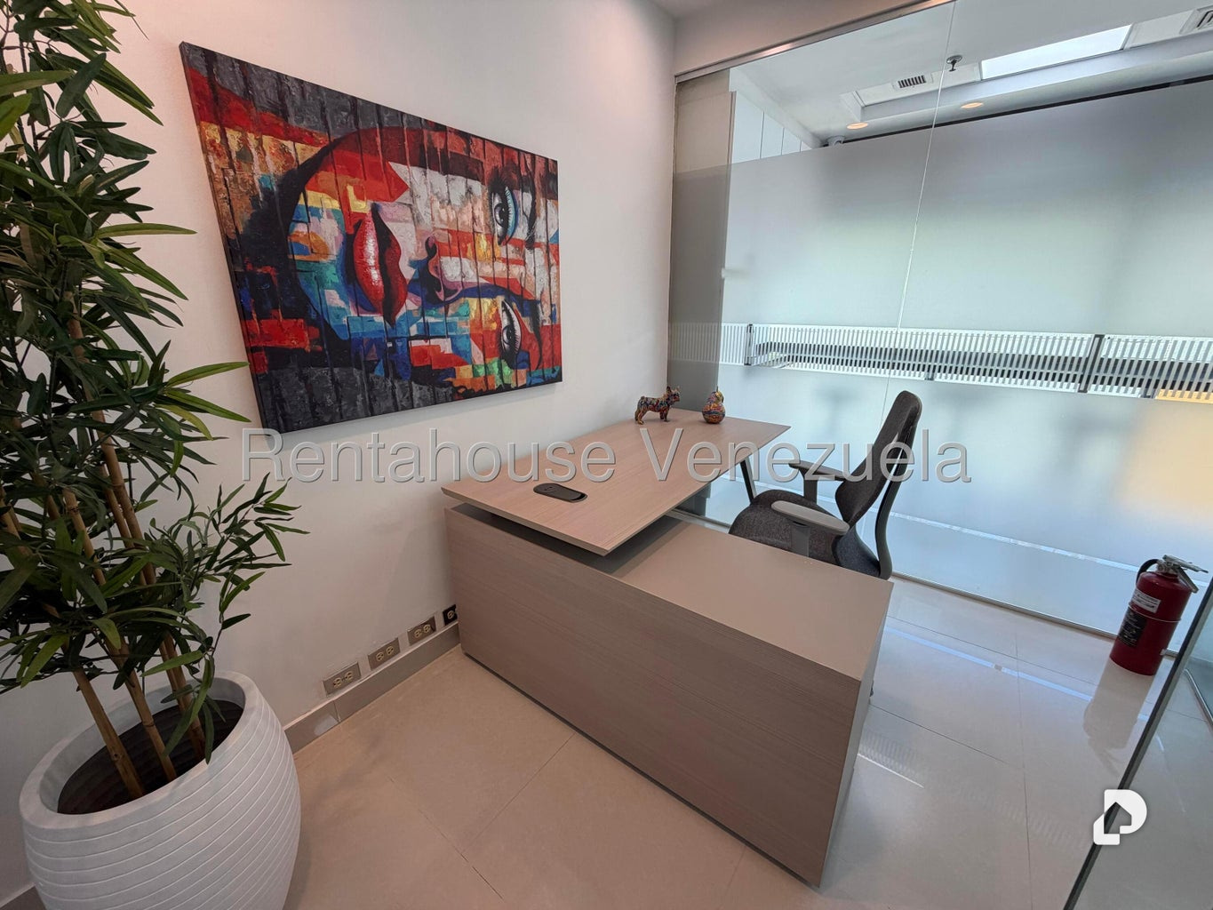 Oficina en Macaracuay, Caracas – 26