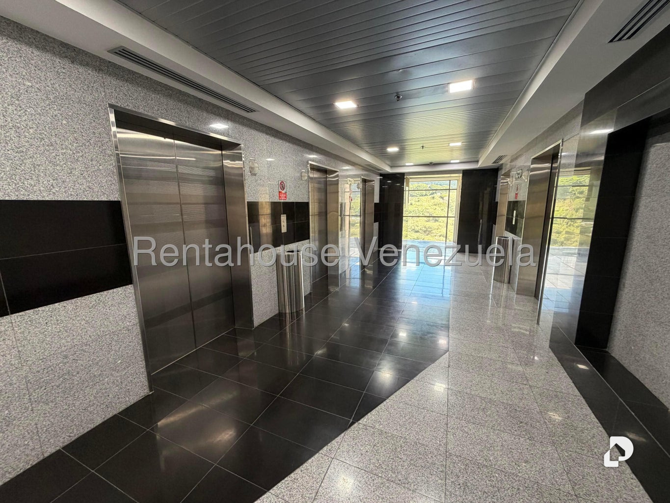 Oficina en Macaracuay, Caracas – 14