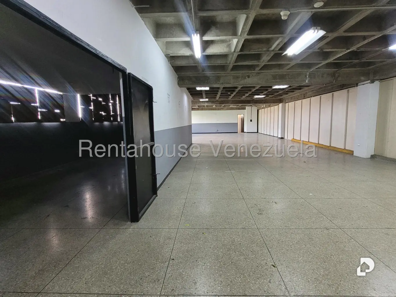 Local comercial en Boleíta Norte, Caracas – 6