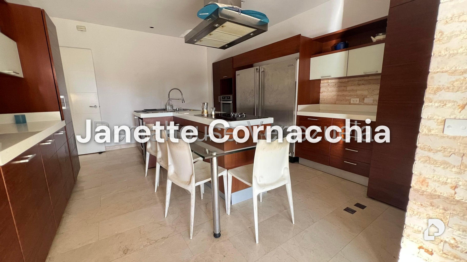 Apartamento en Alto Hatillo, Caracas – 11