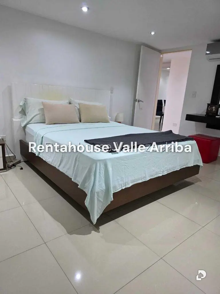 Apartamento en Lomas del Sol, Caracas – 11