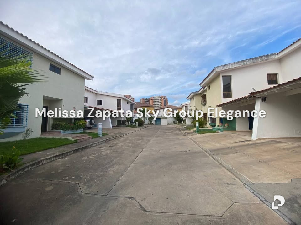 Townhouse en Urbanizacion el Pedregal, Barquisimeto – 2