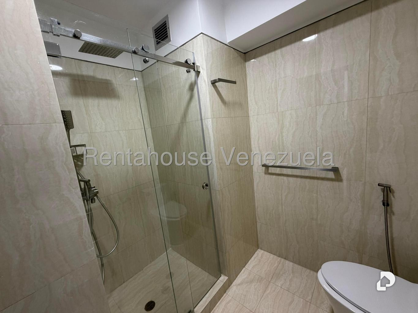 Apartamento en Los Samanes, Caracas – 26