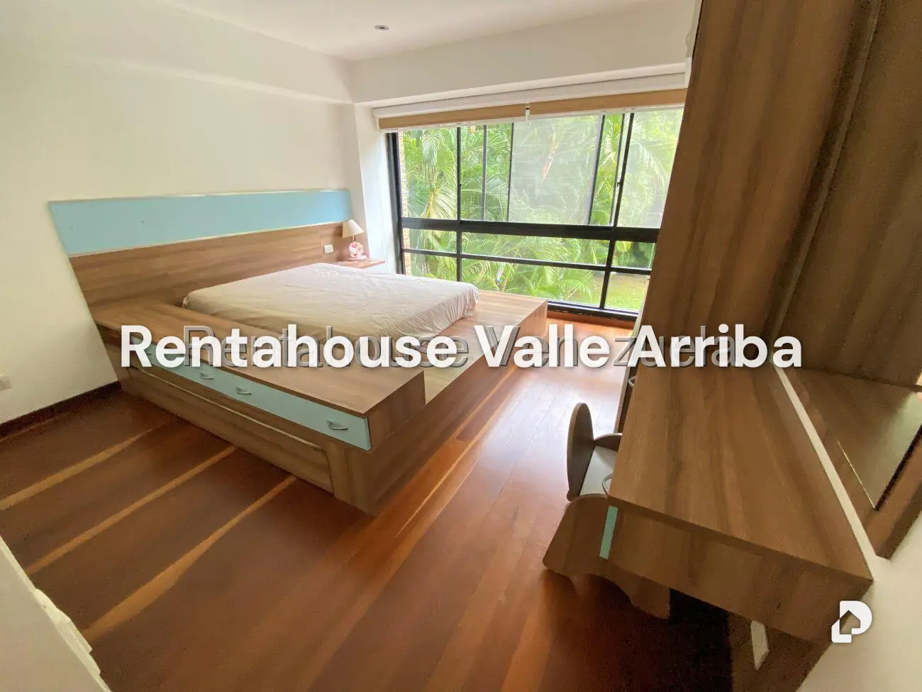 Apartamento en Lomas de La Lagunita, Caracas – 25