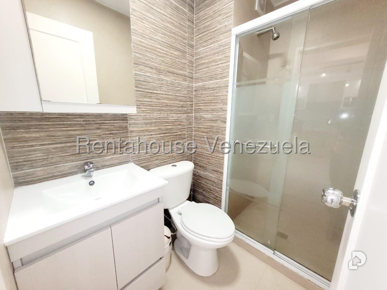 Apartamento en Colinas de La Tahona, Caracas – 11