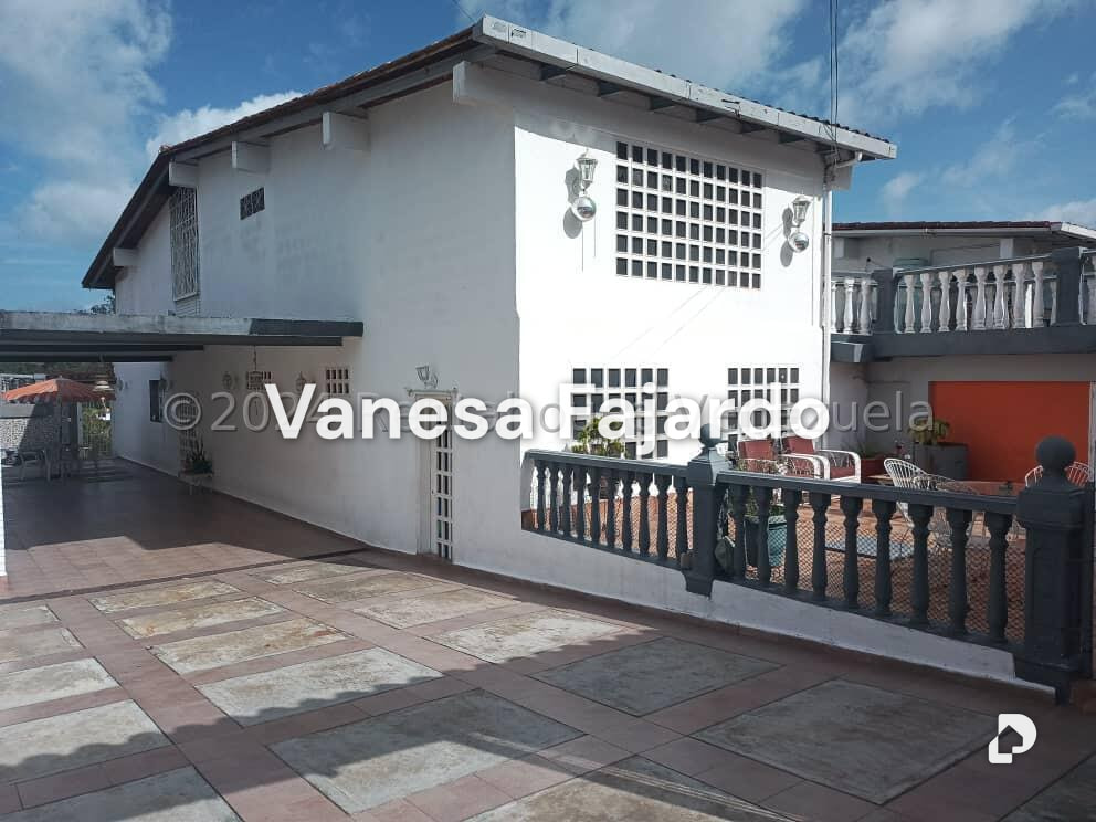 Casa en La Rosaleda, San Antonio de Los Altos – 1