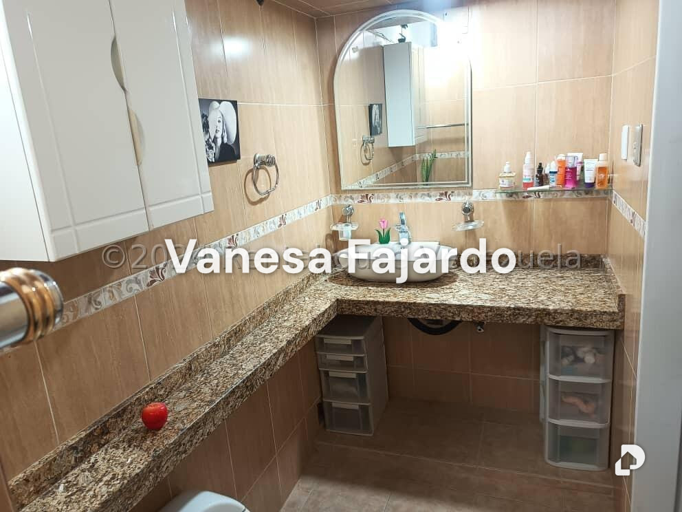 Casa en La Rosaleda, San Antonio de Los Altos – 18