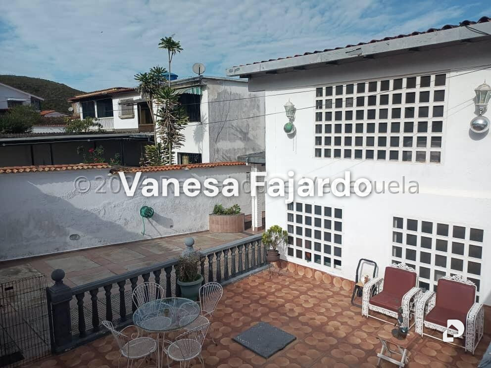Casa en La Rosaleda, San Antonio de Los Altos – 25