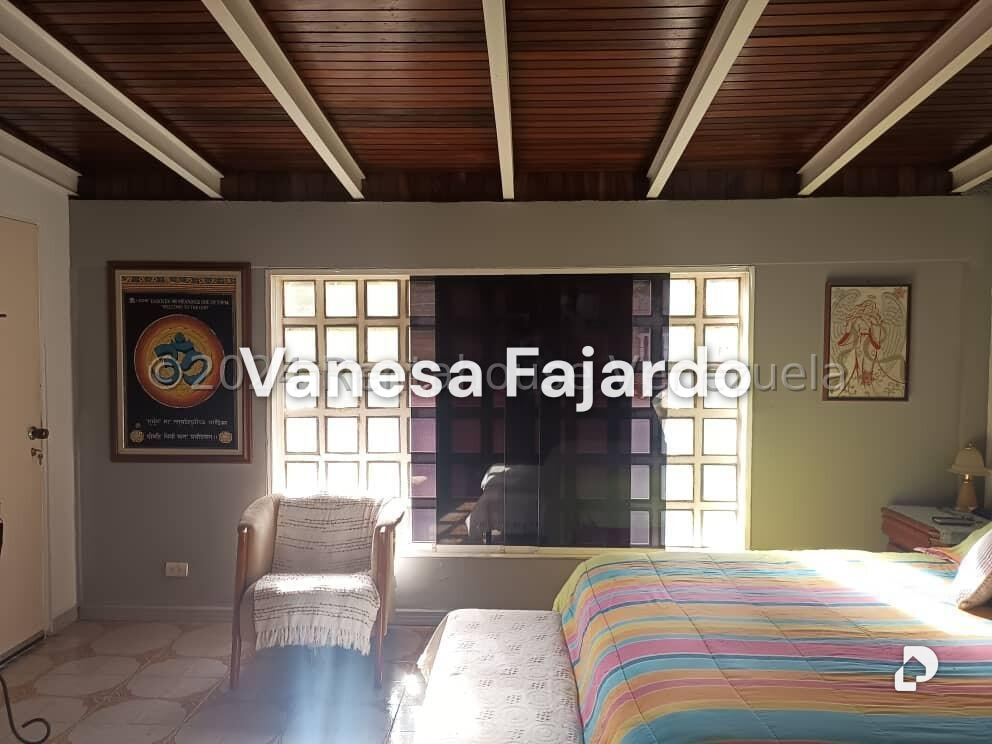 Casa en La Rosaleda, San Antonio de Los Altos – 14