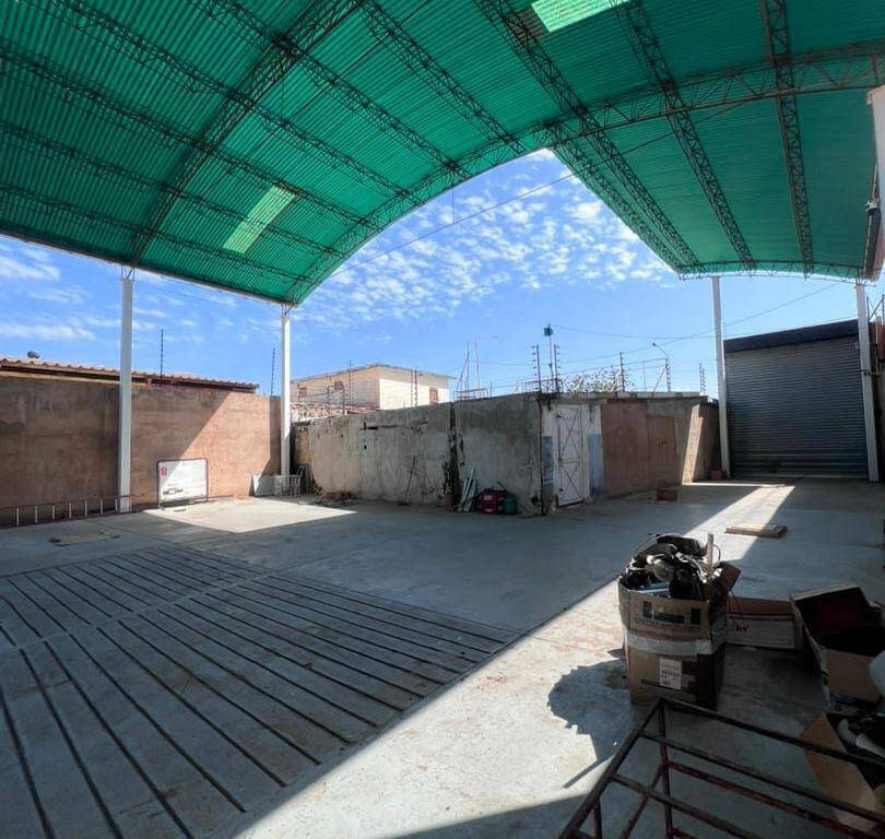 Galpón en Avenida La Limpia, Maracaibo - 1