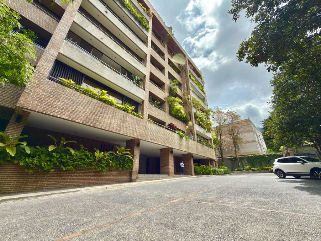 Apartamento en Country Club, Caracas - 1