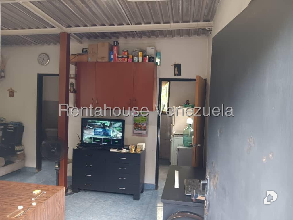 Local comercial en Mariche, Caracas