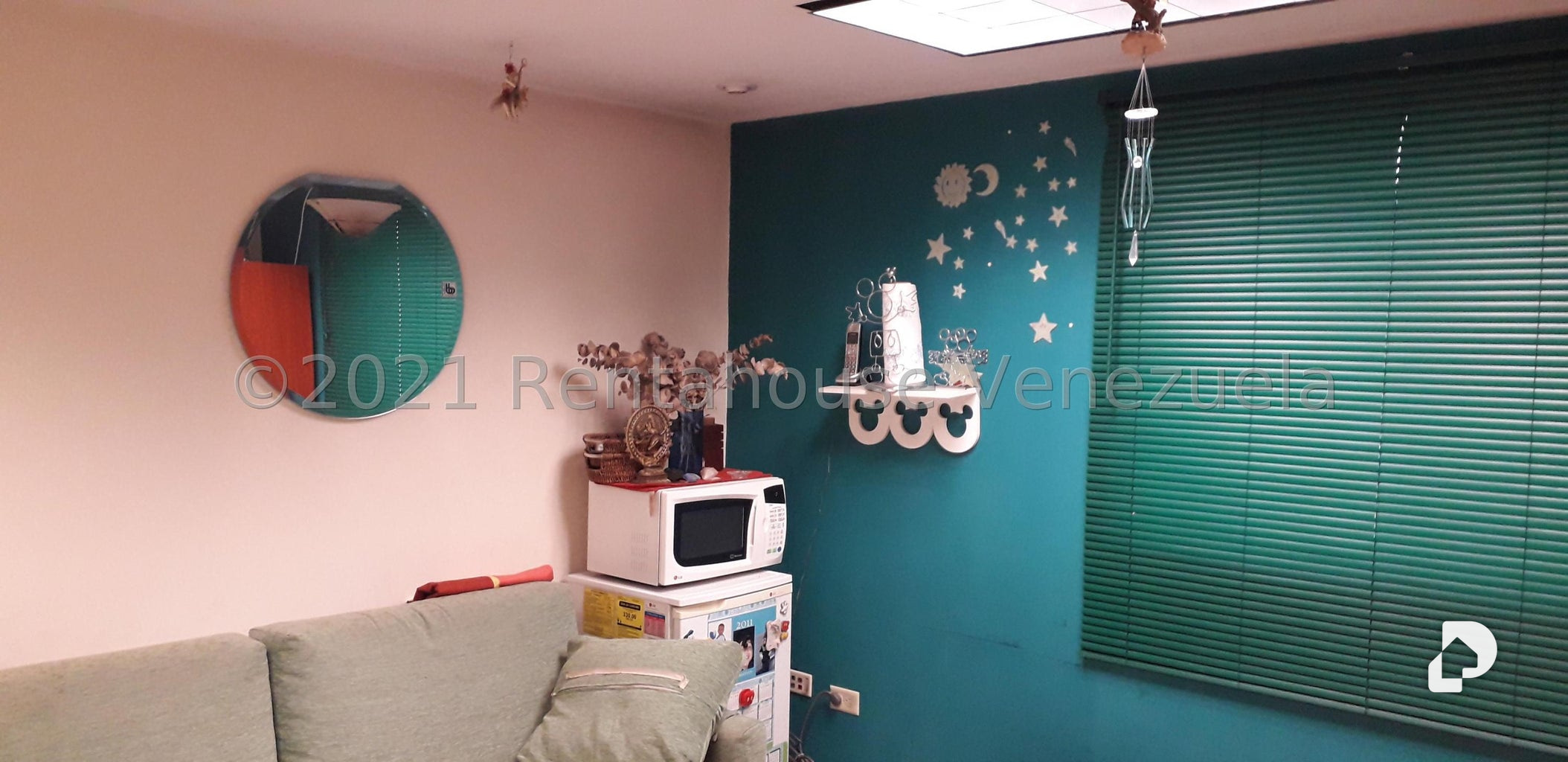 Local comercial en Los Chaguaramos, Caracas – 14