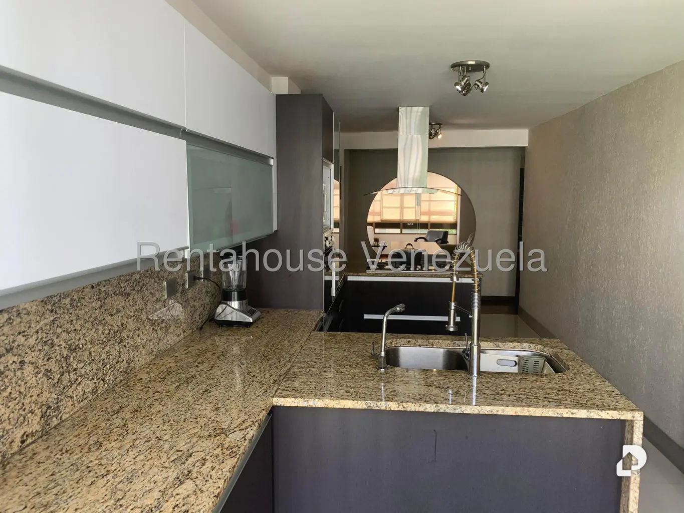 Apartamento en La Florida, Caracas – 9