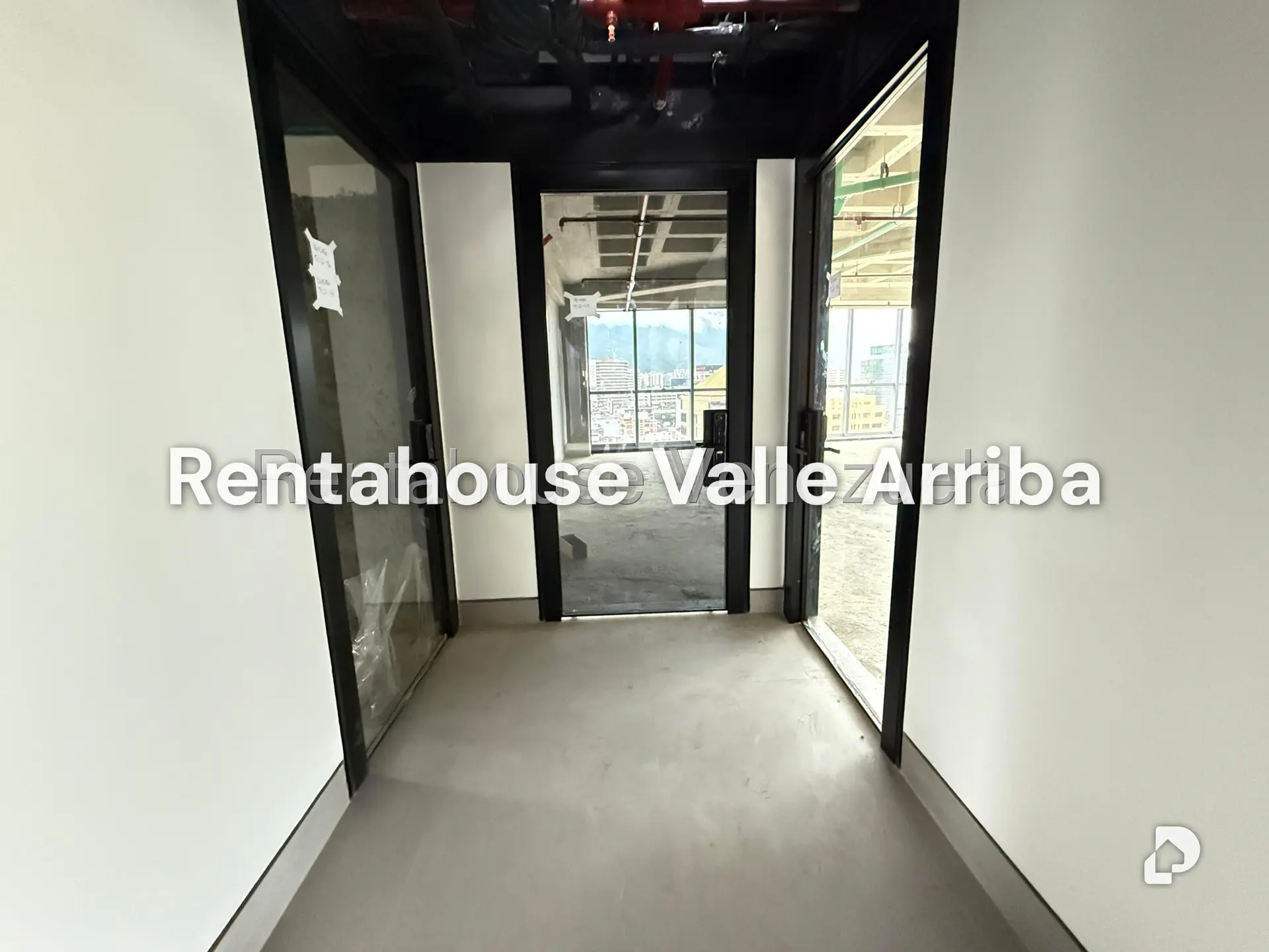 Office in Las Mercedes, Caracas – 19