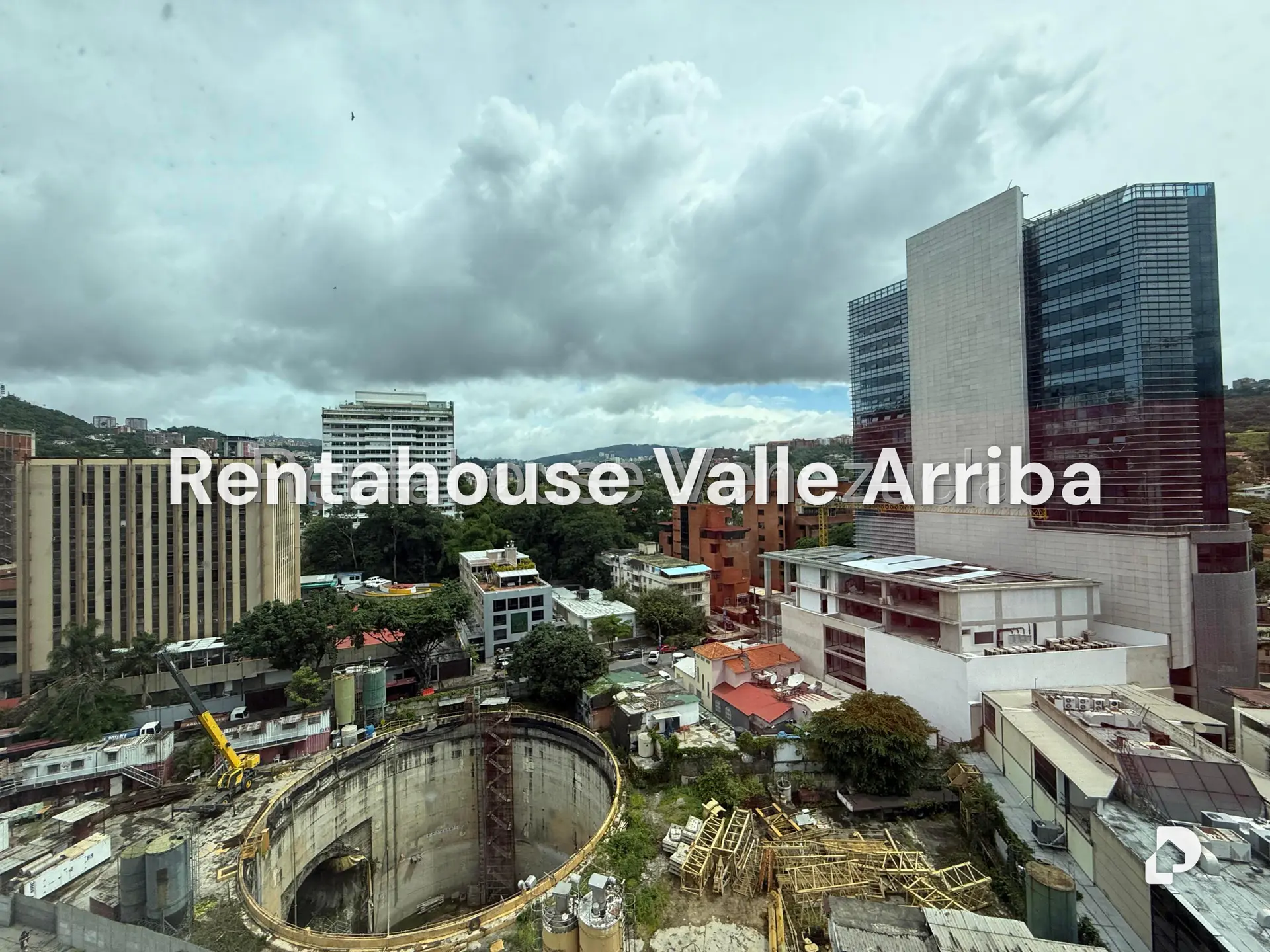 Office in Las Mercedes, Caracas – 16