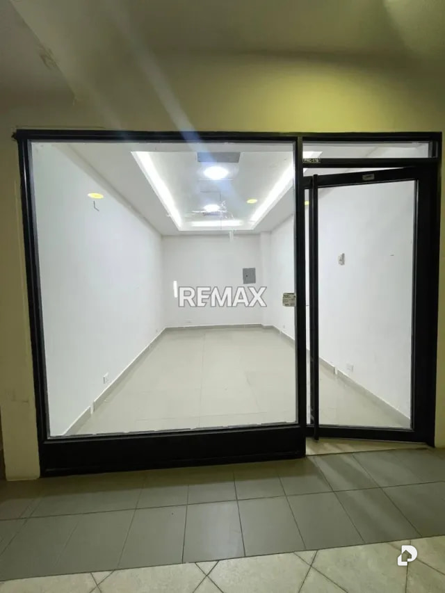 Local comercial en Altos de Milagro Norte, Maracaibo – 5