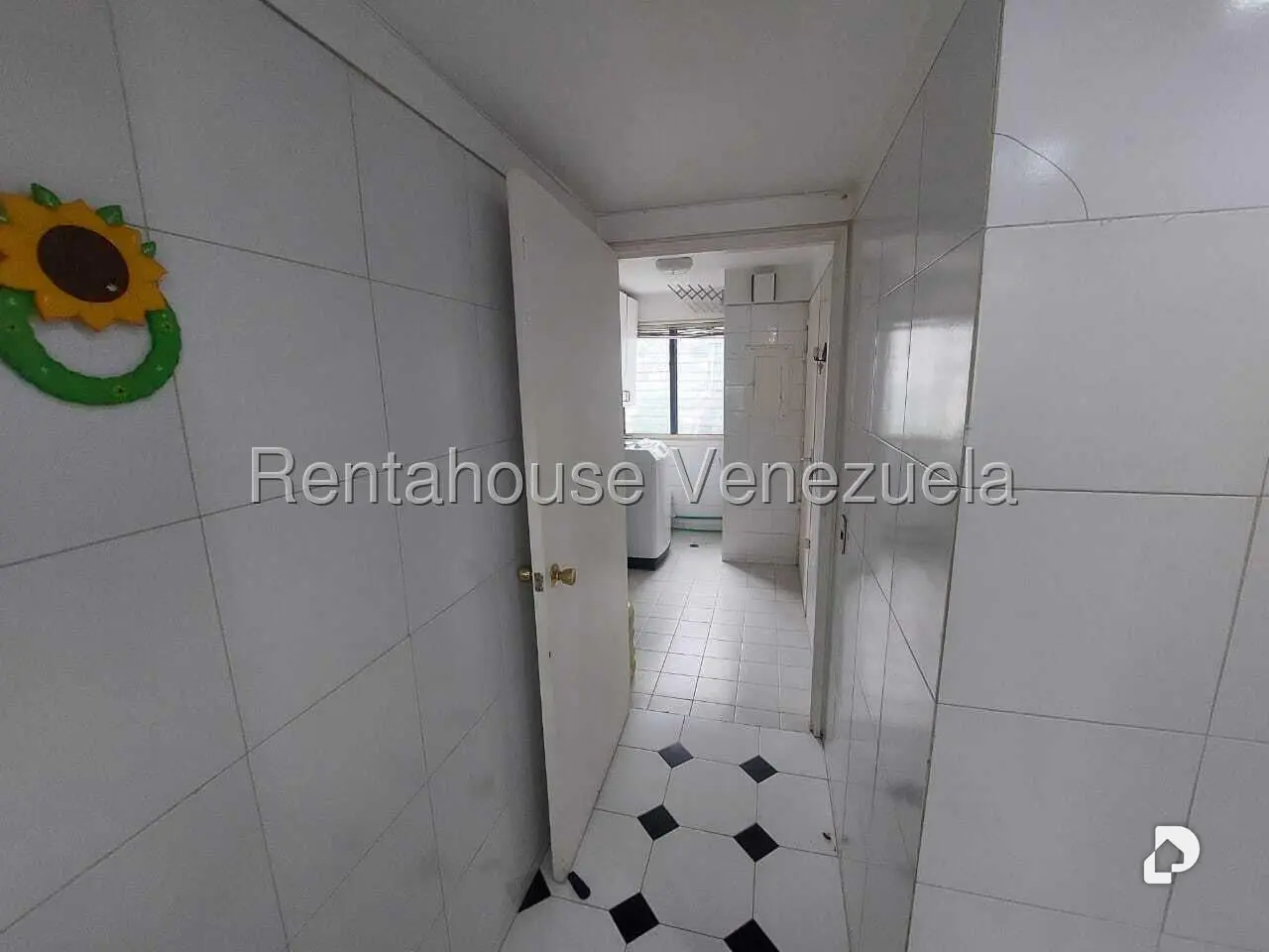 Apartamento en Los Naranjos (del Cafetal), Caracas – 18