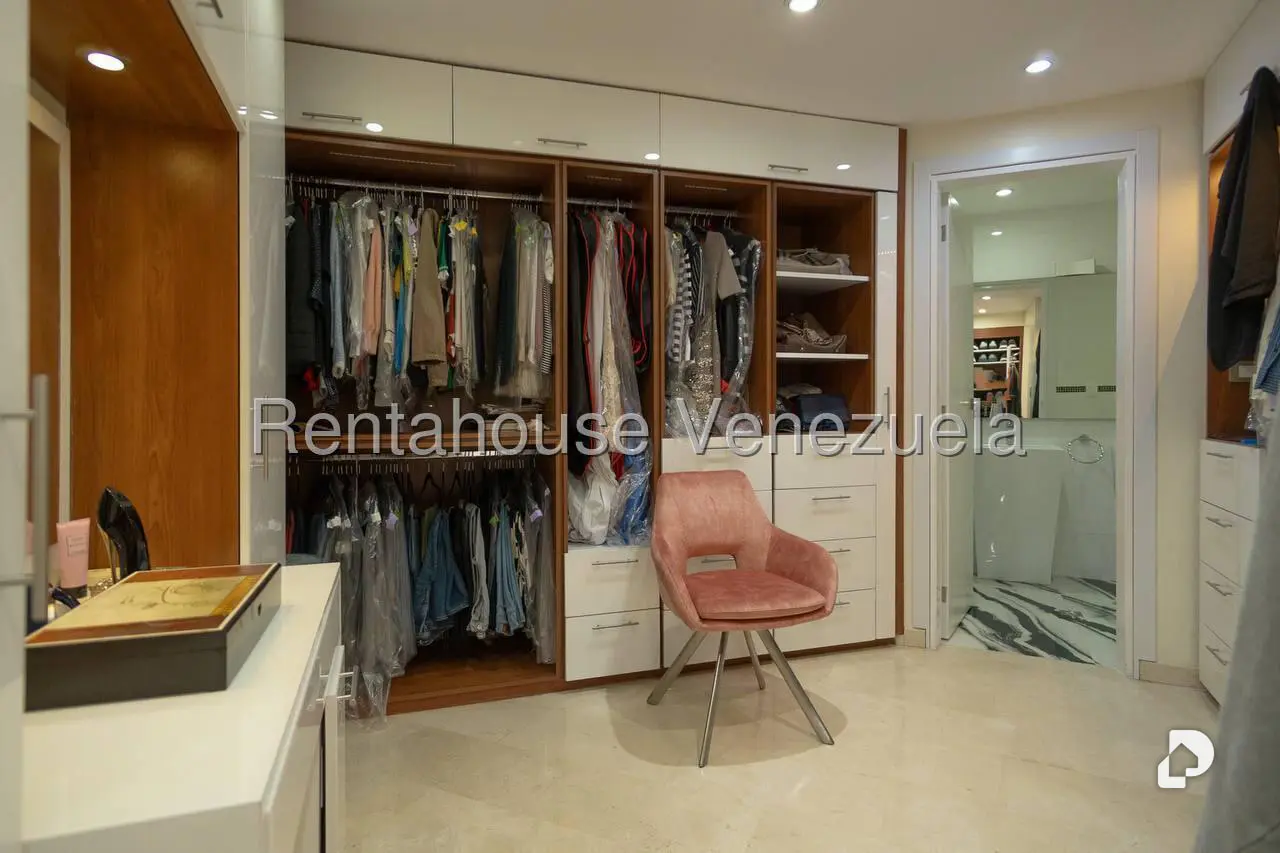 Apartamento en Colinas de Valle Arriba, Caracas – 20