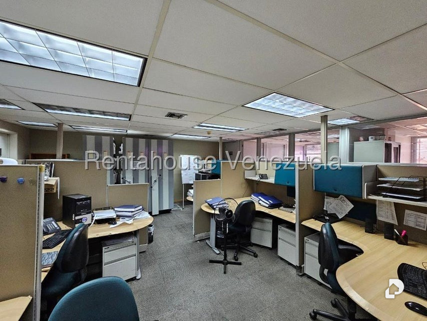 Oficina en Chacao, Caracas – 15