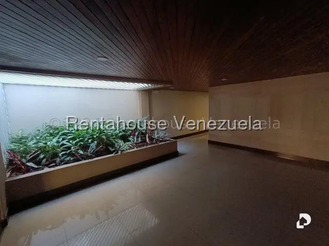 Apartamento en Las Esmeraldas, Caracas – 3