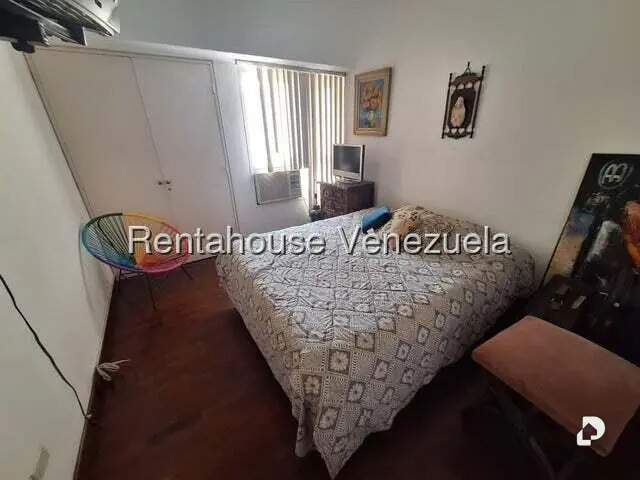 Apartamento en Las Esmeraldas, Caracas – 22