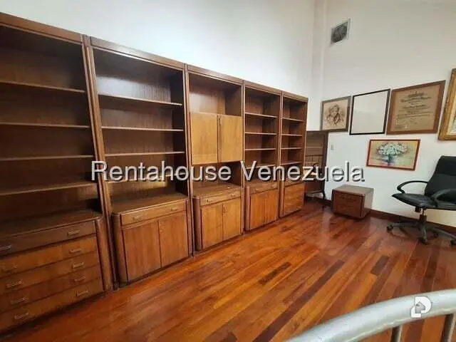 Apartamento en Las Esmeraldas, Caracas – 30