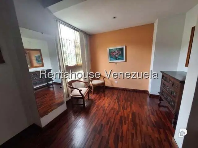 Apartamento en Las Esmeraldas, Caracas – 26