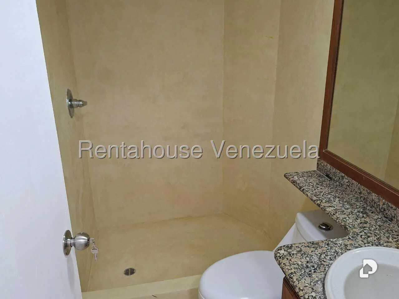 Apartamento en Los Chorros, Caracas – 16