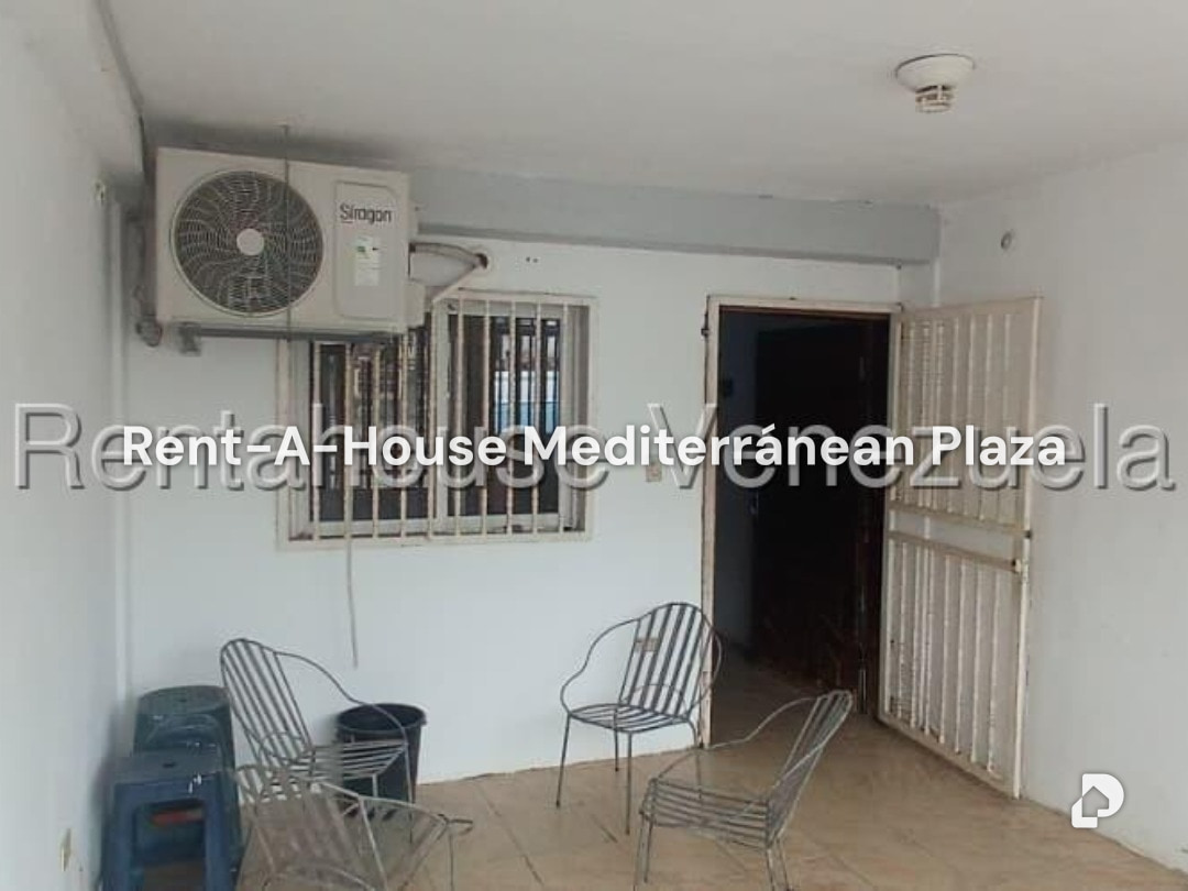 House in Urbanización Ricardo Urriera, Valencia – 5