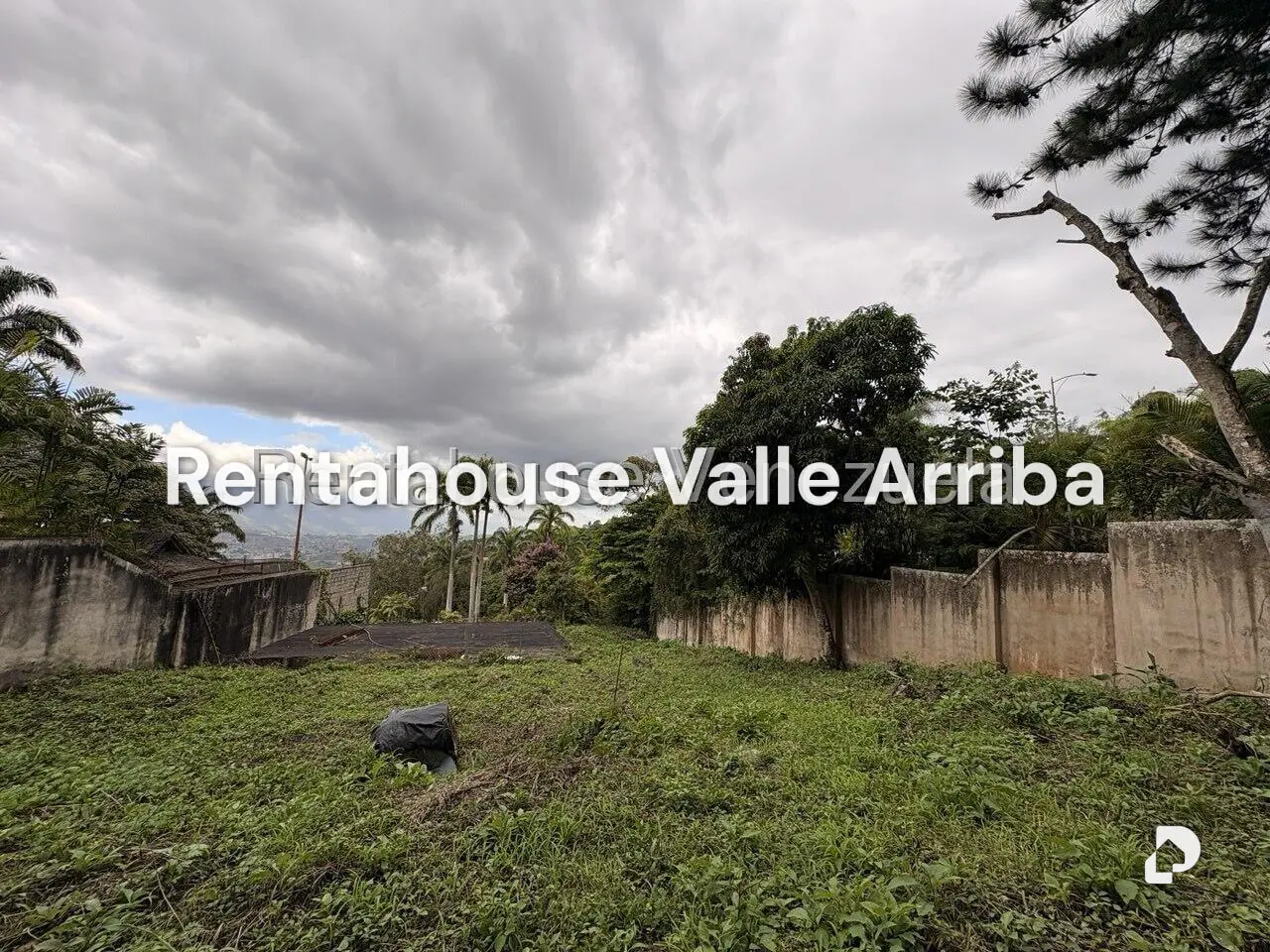 Terreno en Alto Hatillo, Caracas – 5