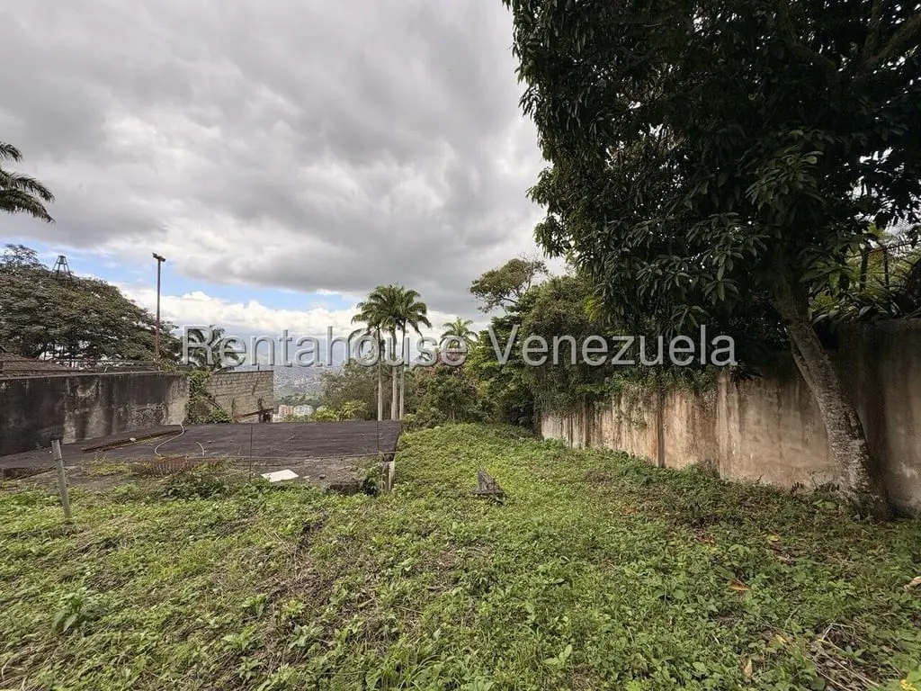 Land in Alto Hatillo, Caracas - 1
