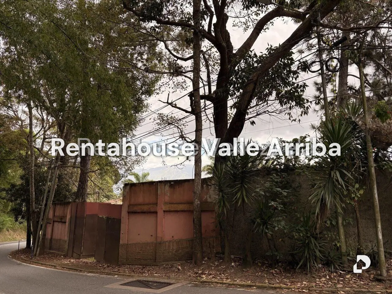 Terreno en Alto Hatillo, Caracas – 14